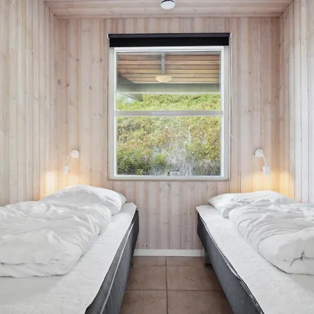 Gorgeous In Hvide Sande With Sauna Feriehus *