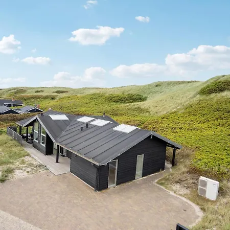 Gorgeous In Hvide Sande With Sauna Bjerregard